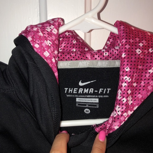 Nike sweater with cool pink hood - Picture 3 of 3